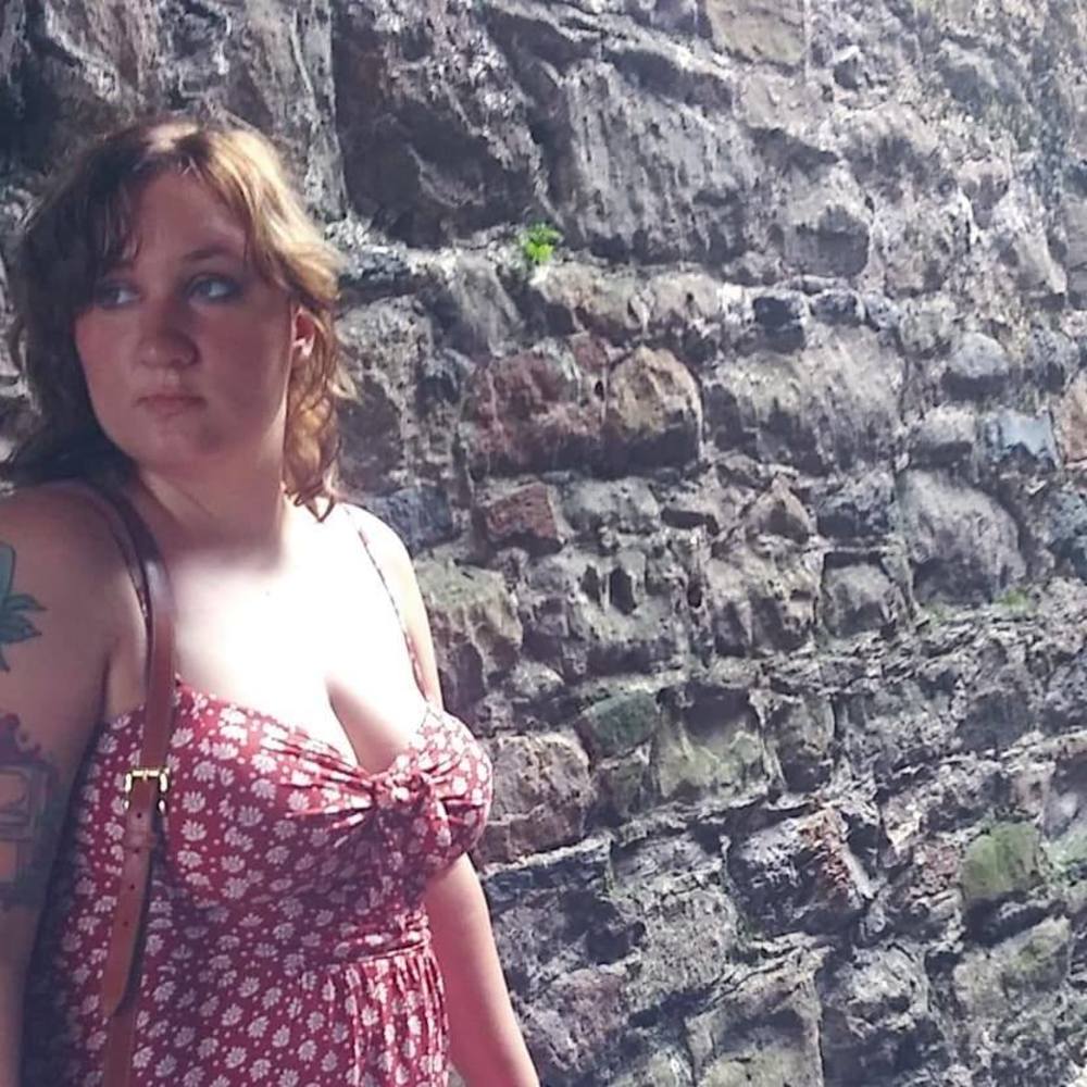 Meet your Posher, Kayla